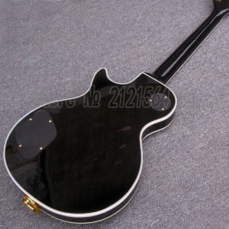 Nuevo estilo Vibratone Tremolo negro GUITARRAS eléctricas Hardware de oro pastillas 3 H China de GUITARRAS