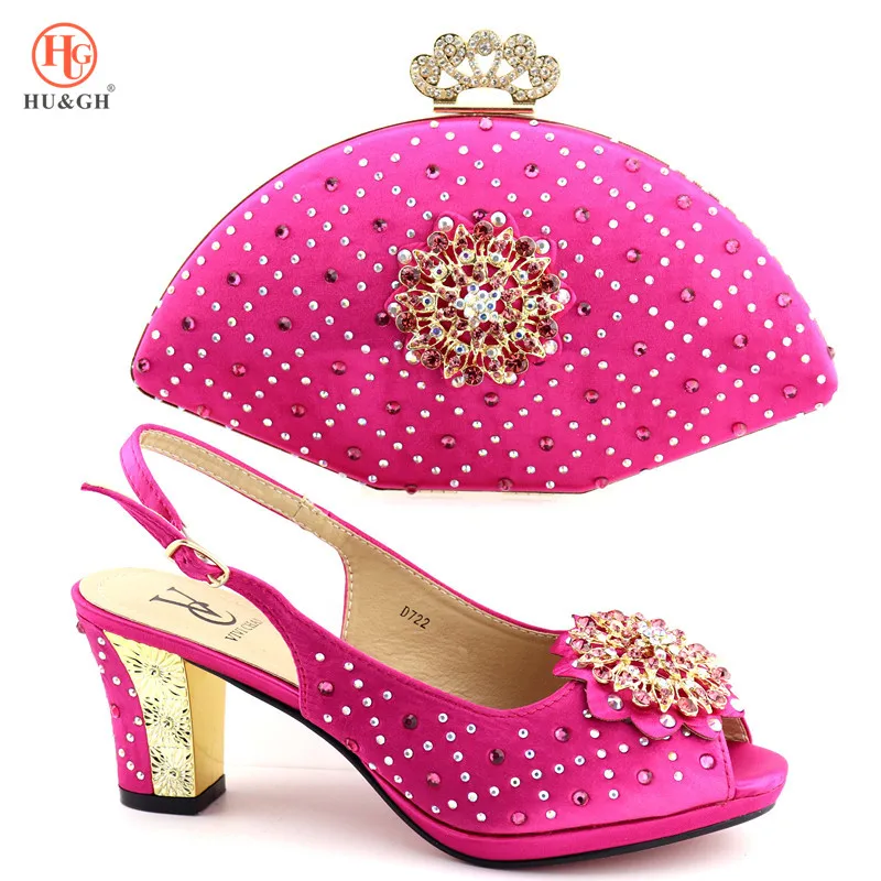 D722  38-42 RMB210 7.4CM