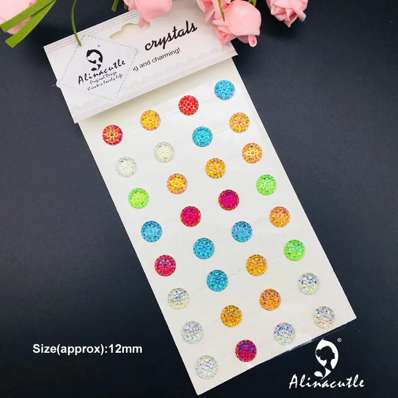 109 шт. алмазные наклейки с плоской задней стороной и блестящими кристаллами Камни
