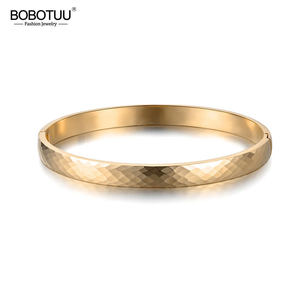 

BOBOTUU Classic Titanium Steel Cut Surface Bracelets & Bangles Luxury Rose Gold Color Wedding Bangle Jewelry For Women BB18026