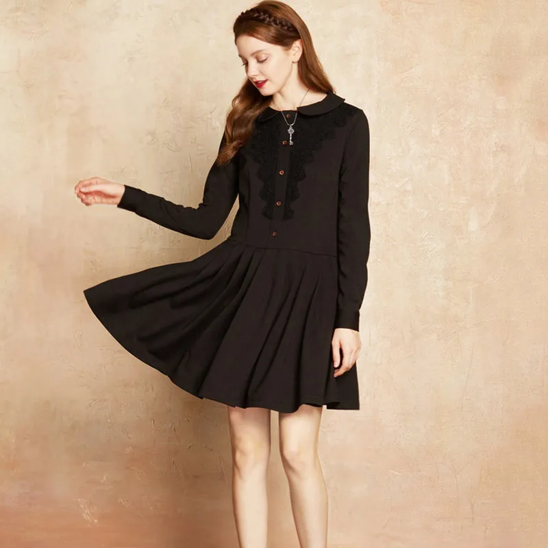 

CLEARANCE ARTKA 2018 Atumn and Winter Female A-line Lace Stitching Peter pan Collar Big Swing Vintage Black Dress LA10571Q