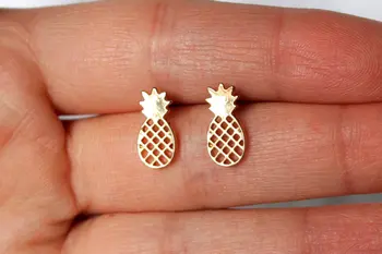 

30Pair Tiny Cute Pineapple Earrings Lovely Ananas Earrings Simple Funny Outline Fruit Stud Earrings for Women Minimalist