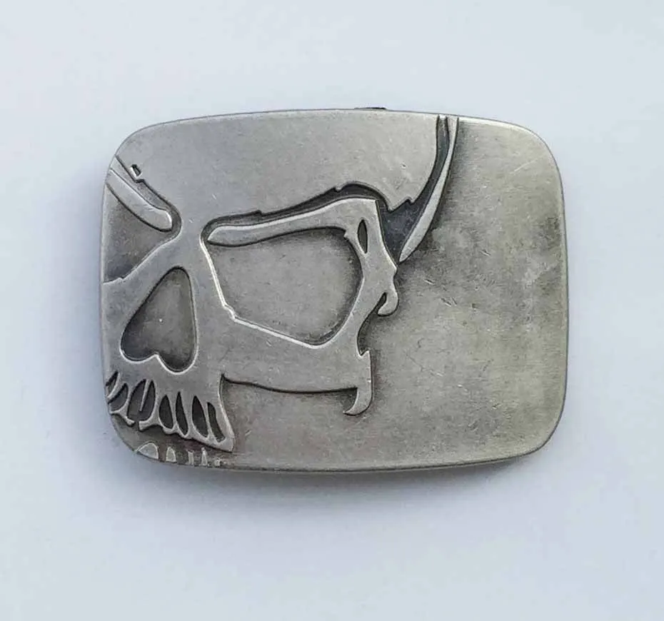 

Hot Sale Rectangular Silver skull Belt Buckle suitable for 4cm wideth belt with continous stock