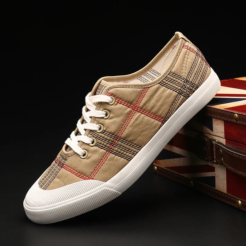 

Summer Men Fashion Causal Canvas Shoes Front lace-up Breathable Luxury Brand Leisure Sneakers mocassin classic Male Shoes