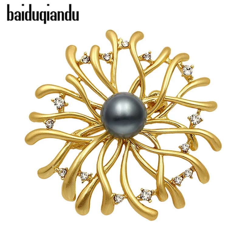 

baiduqiandu New Arrival Matte Gold or Matte Silver Color Plated Fashion Deer Horn Flower Brooch Pins for Women or Men