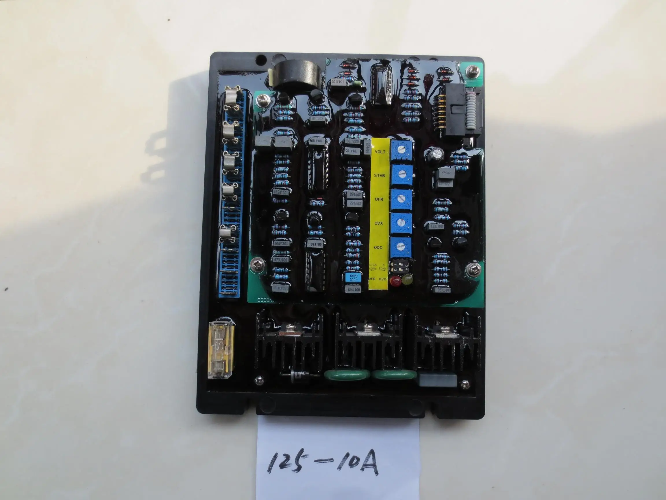 

Generator Brushless automatic voltage regulator 125-10A