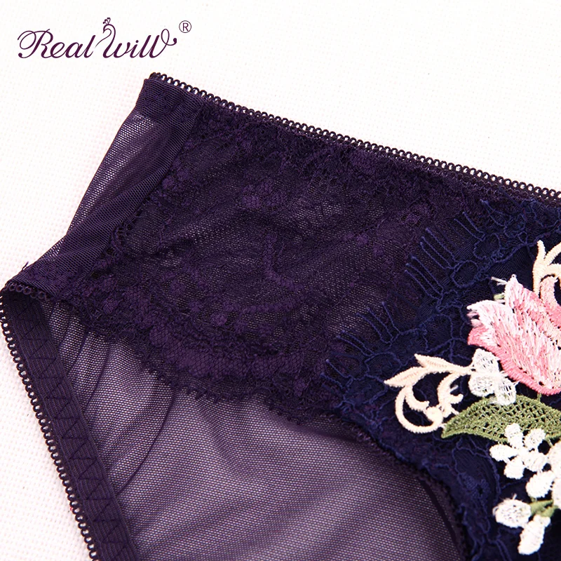 Realwill adjustable bra Set embroidered bra Lace bra soutien gorge push up Sexy elegant top and lingerie comfortable panty Realwill adjustable bra Set embroidered bra Lace bra soutien gorge push up Sexy elegant top and lingerie comfortable panty