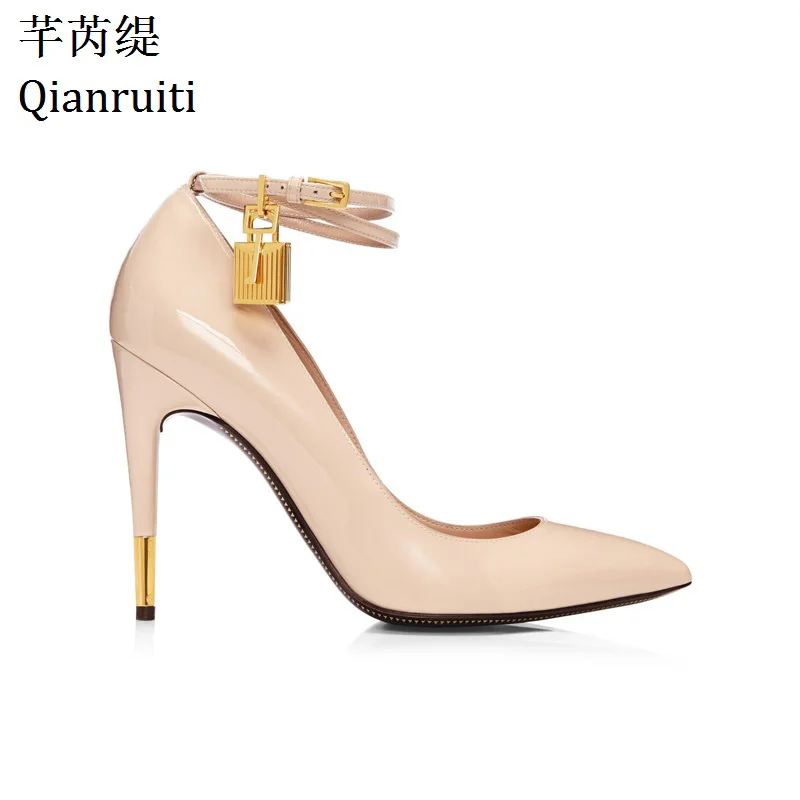 Qianruiti Nude White Patent Leather High Heels Shoes Metal Padlock Women Dress Shoes Sexy Pointed Toe Buckle Strap Women Pumps цена Qianruiti Nude White Patent Leather High Heels Shoes Metal Padlock Women Dress Shoes Sexy Pointed Toe Buckle Strap Women Pumps цены онлайн