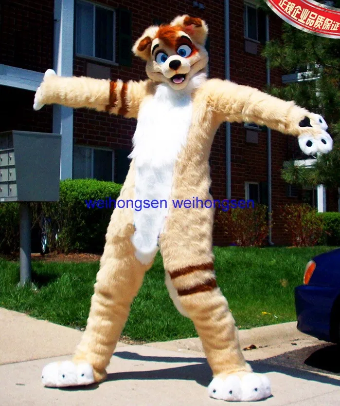 

Can be washed with water High quality EVA Material Helmet Luxury Plush Simulation fur Khaki Wolf Mascot Costumes 087