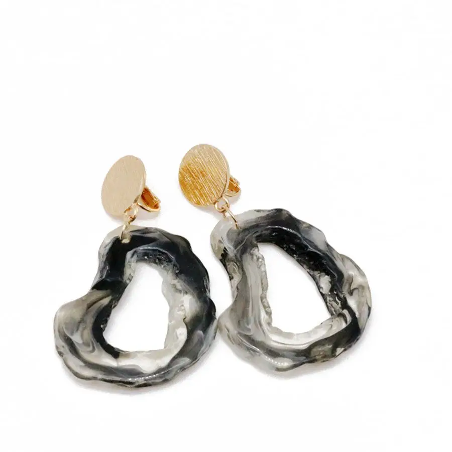 

Free Shipping Marbled Pattern Irregular Earring European Style Statement