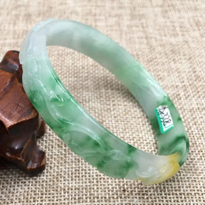 

A-338 Beautiful Hand-carved Emerald Green Jadeite Jade Gems Bracelet Bangle 61mm