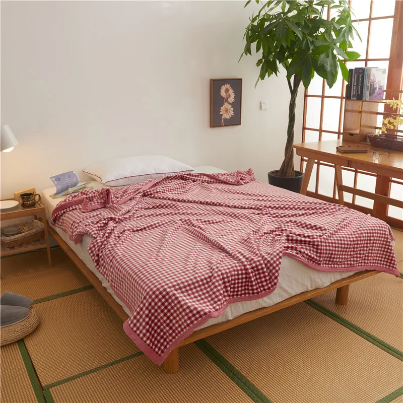 

Simple Artistic Style Red Small Grid Soft Throw Blanket Warm Coral Blankets Travel Flannel Sofa Solid Color Fleece Blankets