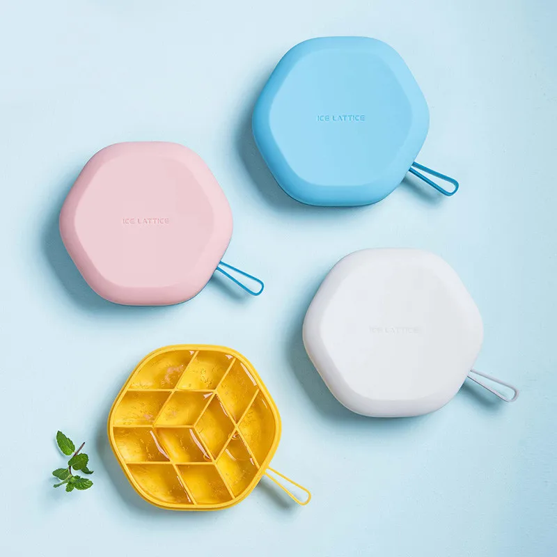 

Home Kitchen Silicone Ice Cube Maker Tray Summer Hexagon Shape 12 Cubes Ice Tray Storage Containers Drinks Molds Accessories