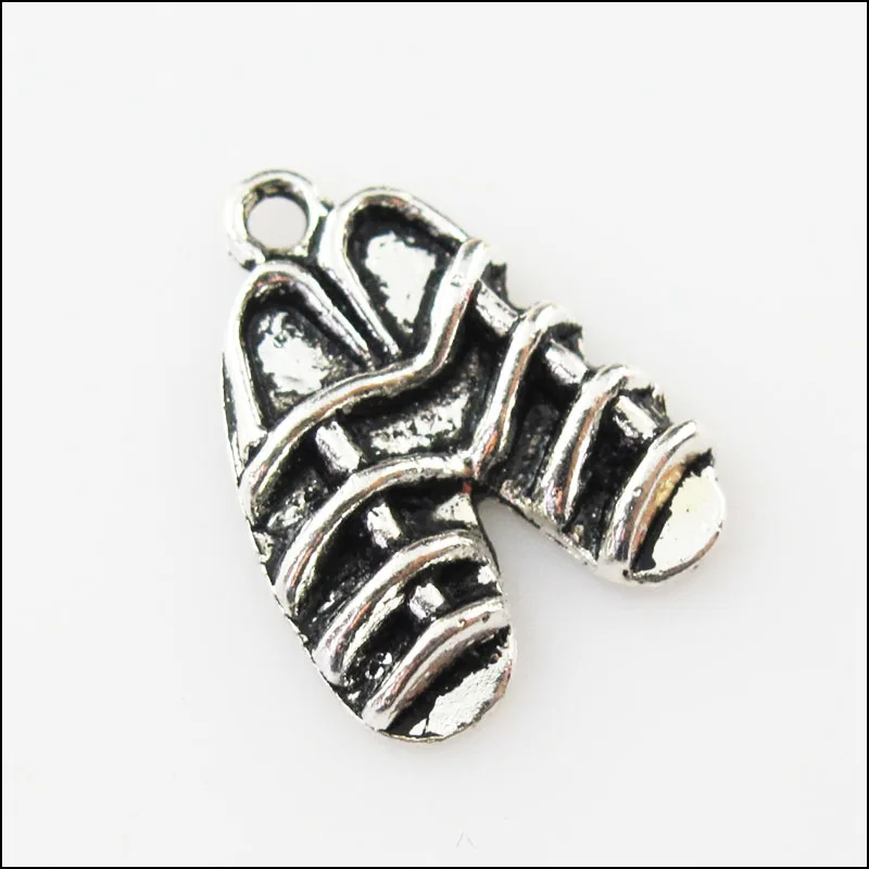 

Fashion 12Pcs Tibetan Silver Tone Beach Shoes Charms Pendants 15x19.5mm