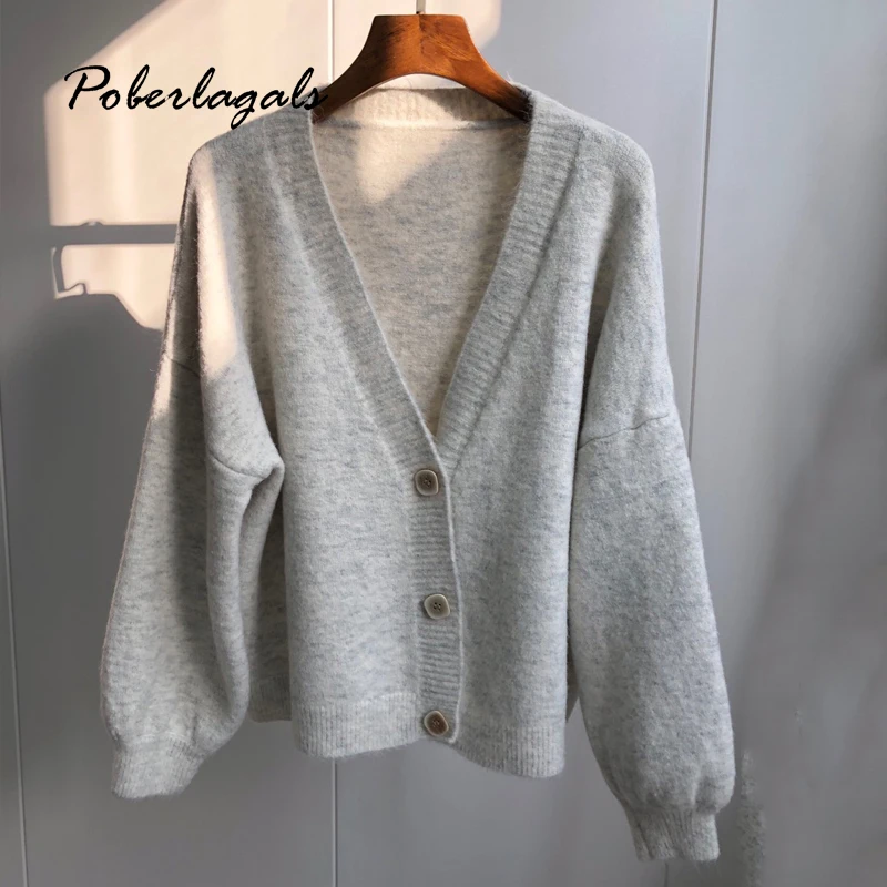 

Autumn winter Knitted Sweater Women 2019 knitted sweater female loose large size V-neck comfortable wool velvet cardigan coat