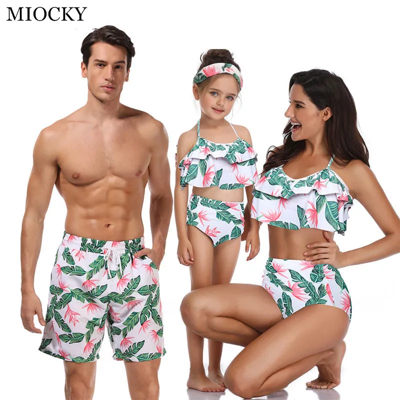 family-matching-swimwear-beachwear-mommy-and-me-swimsuit-mother-daughter-father-son-clothes-dresses-high-waist (2)