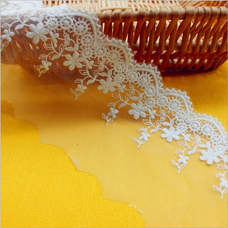 YACKALASI 14 Yds/Lot 100 Cotton Lace Eyelet Embroidery Applique Flower