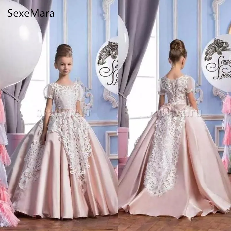 

Vintage Pink Ball Gown Lace Flower Girls Dresses For Weddings Short Sleeve Little Girls Dress Special Occasion Custom Made