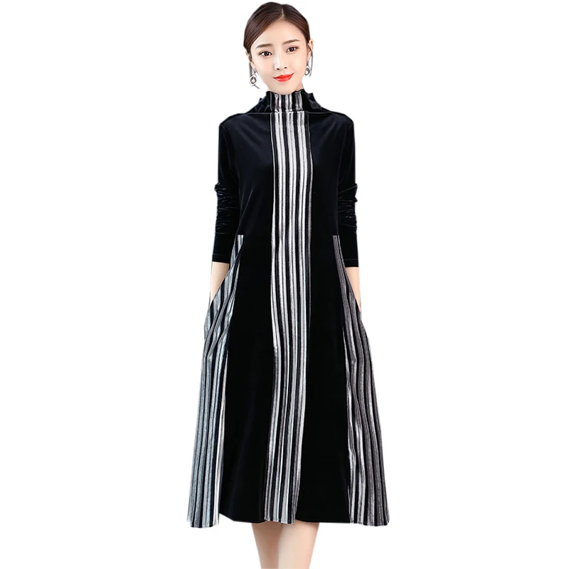 Spring Fashion Gold Velvet Dresses Women Stand Collar Long Sleeve Bottom Dress Ladies Elegant