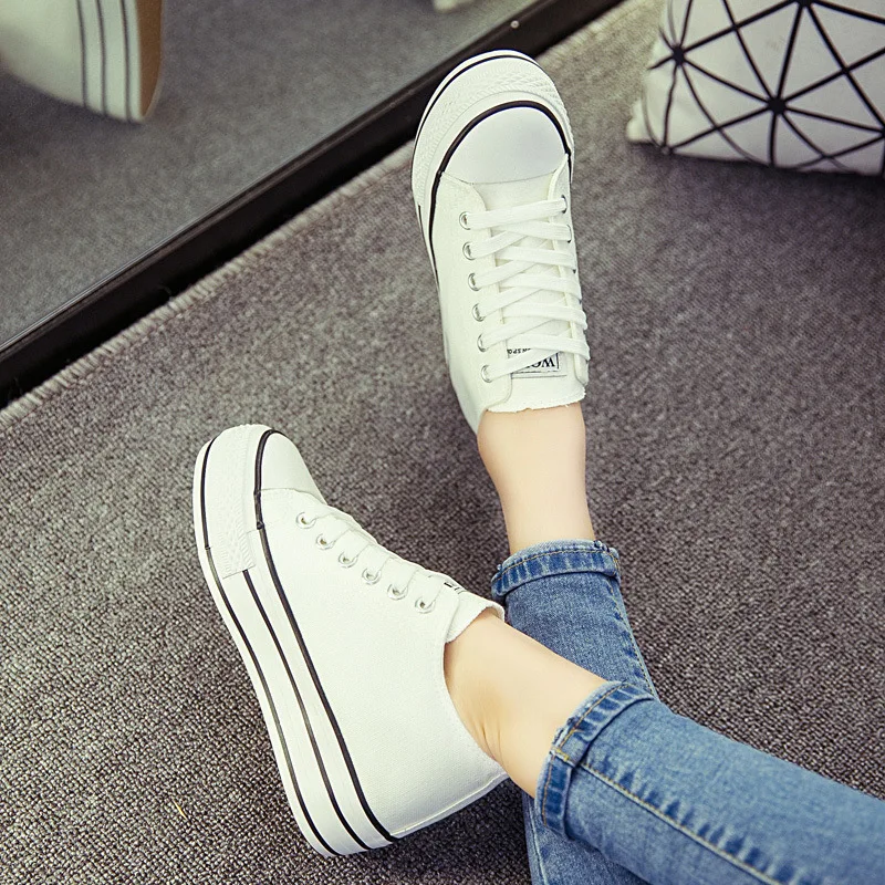

2019 spring and summer new fashion canvas shoes trend wild fresh breathable ladies casual shoes