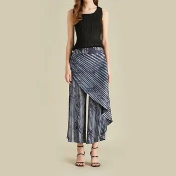 

LANMREM 2020 New Summer Beach And Autumn Fake Two Pieces Pleated Vintage Striped Loose Pants High Waist Trousers WH70602