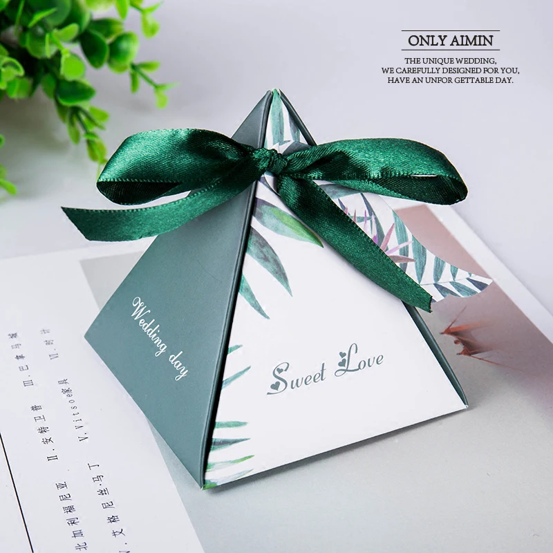 

2019 new creative green paper gift boxes wedding candy box with ribbons decor sweet chocolate boxes wedding favors decor supply