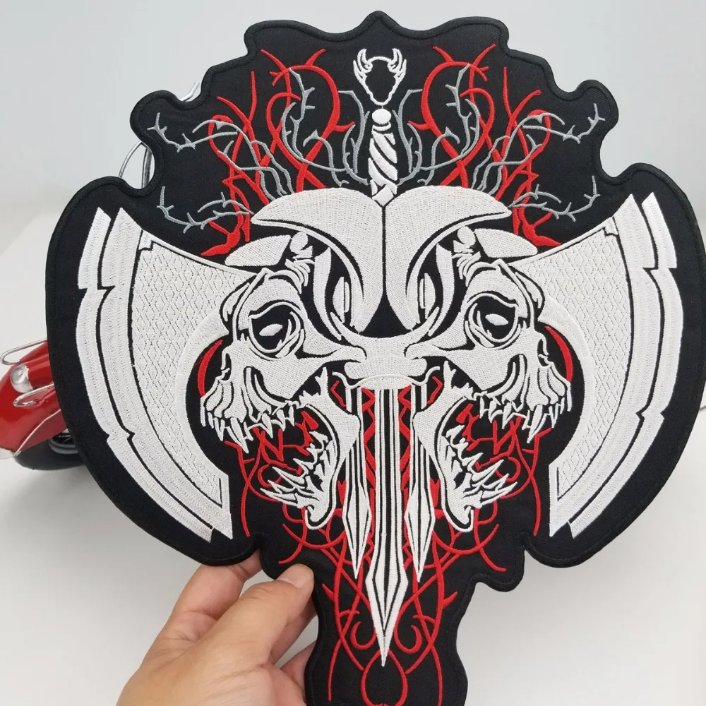G028W Hot sale! Fashion Skull Embroidered Patches for Full Back Size of Jackets Motorcycle Biker Patch 30CM28CM Free Shipping (4)