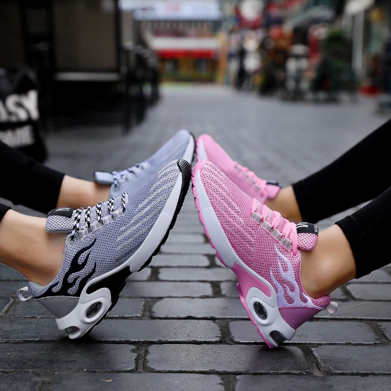 

Sycatree 2018 Summer New Unisex Air Cushion Casual Shoes for Men Women Flying Outdoor Shoes Breathable Couple Jogging Flat Shoes