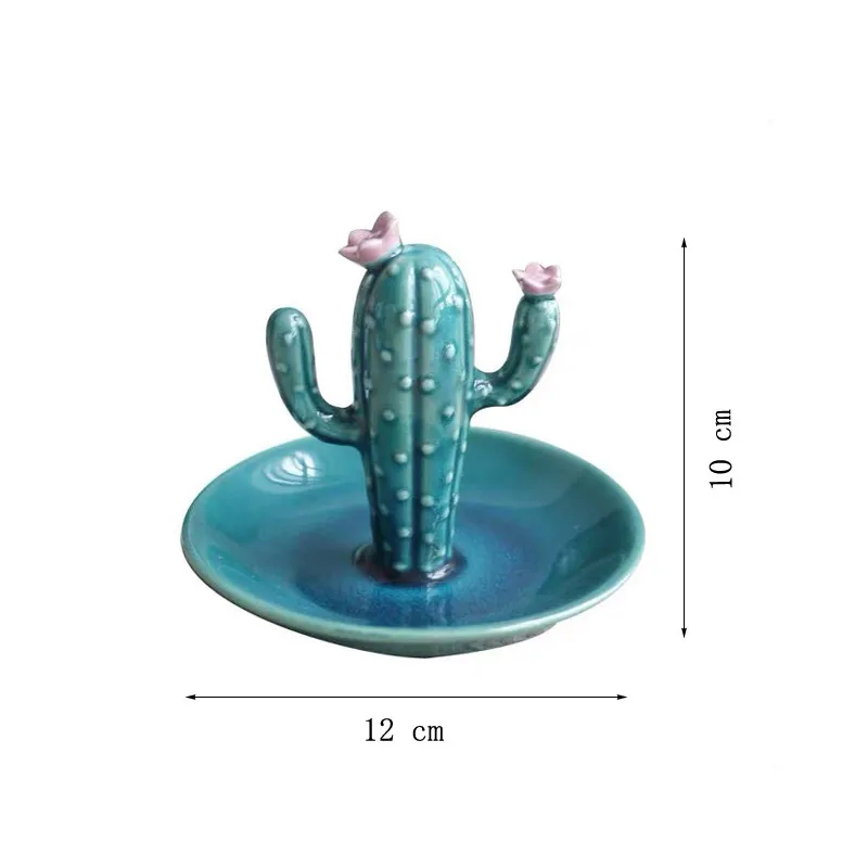 19 Ceramic jewelry dish  (3)