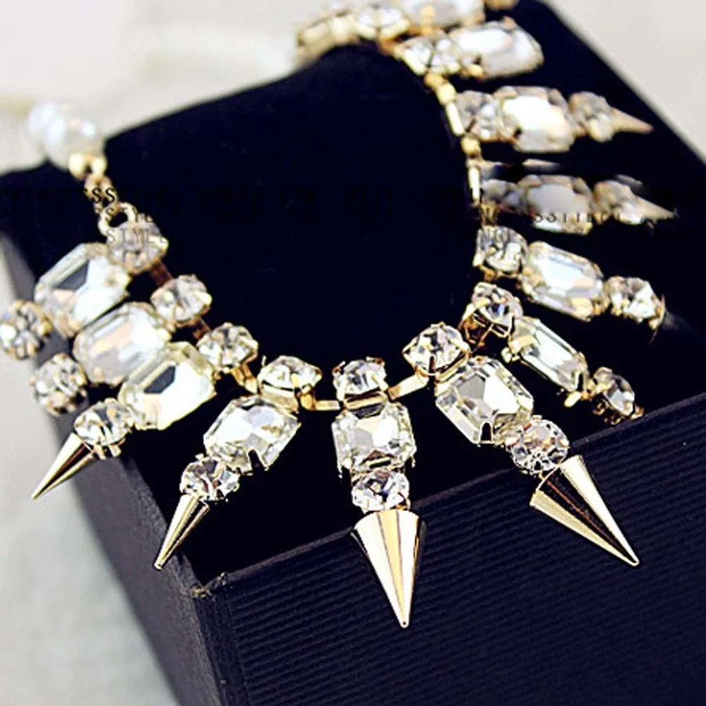 

Yazilind New Hot Fashion Women Crystal Pendant Drop Water Chain Choker Chunky Statement Necklace