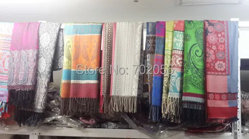 Рисунок 5 - Модный смешанный шарф шаль Понч 50 шт