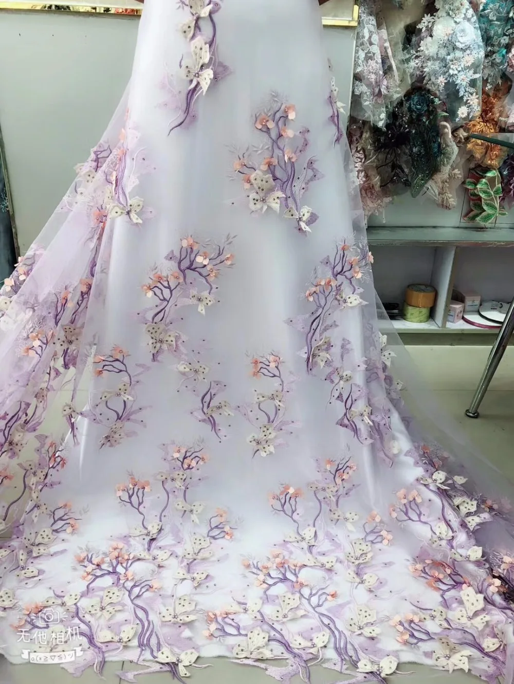 

Luxury Nigerian 3D Flowers Beaded Lace With Stones Latest Nigerian Luxury Lace Fabrics 2018 appliqued lace For Wedding A303-2