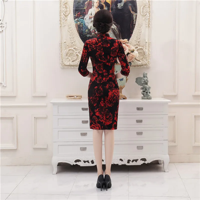 Шанхай история Красный цветочные черный бархат Qipao китайское традиционное платье с рукавами 3/4 платье Ципао по колено Oriental платье