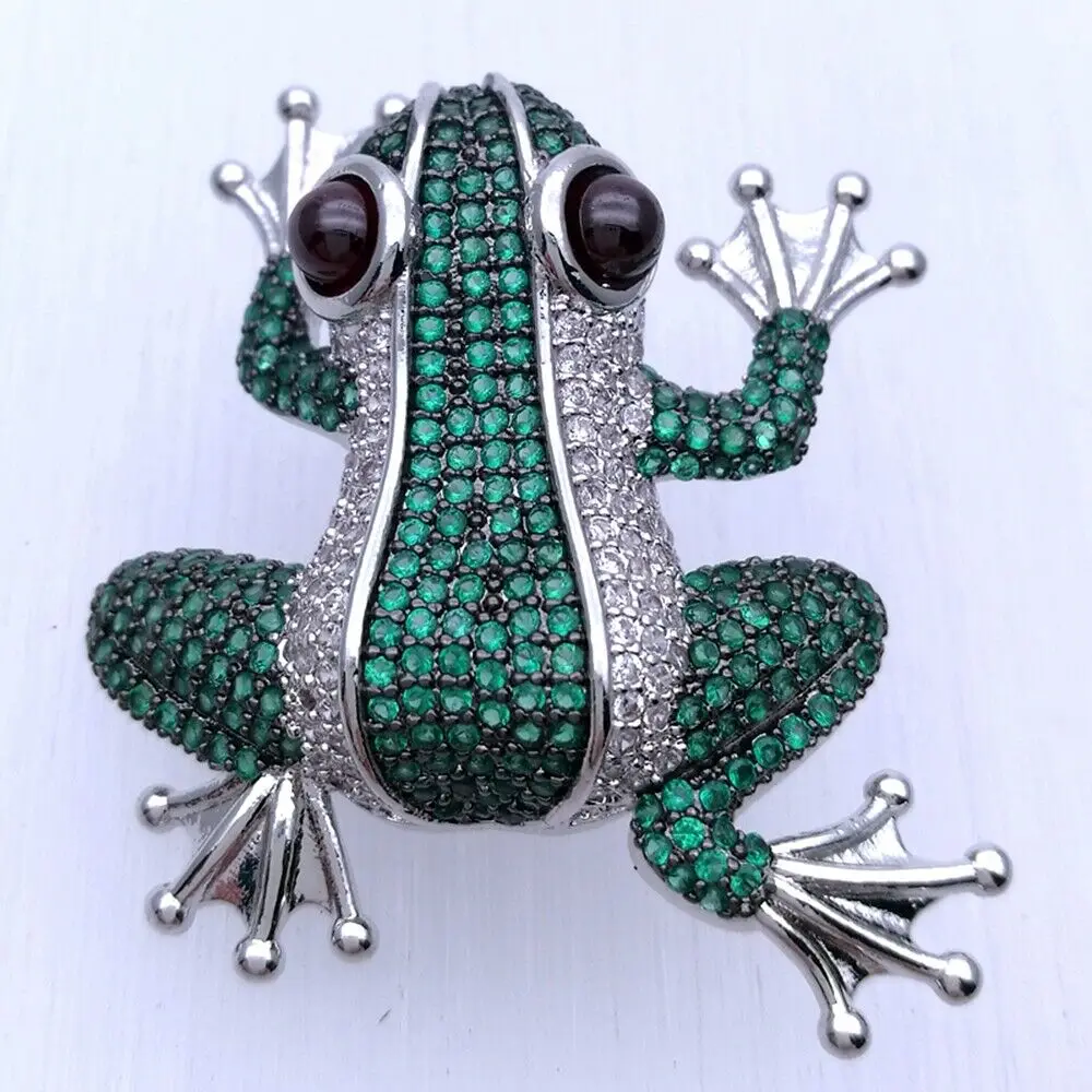 

Clear and Green Frog Pin Pendant in White Golden Plated