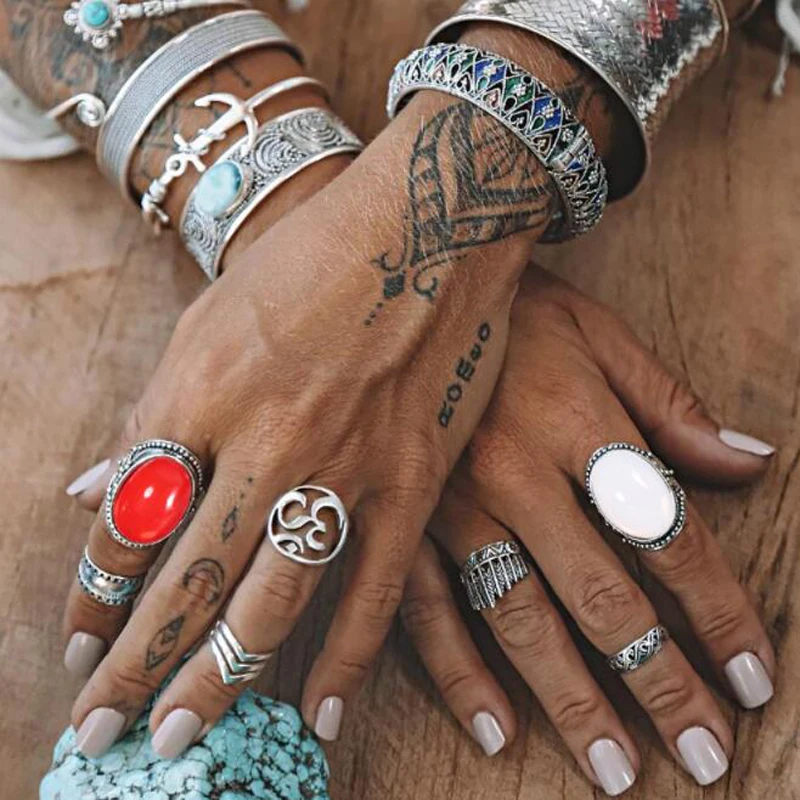 

Docona Vintage Silver Color Large Rhinestone Rings Set for Women Girl Metal Carved Geometric Knuckle Midi Rings 7psc/1set 6515