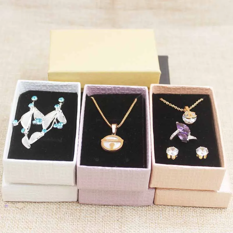 

1lot=12pcs purple/white/pink jewerly box ring diaplay box .Paper necklace box earring package box with sponge inside 8.5x5x2.5cm