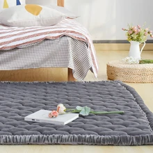 Простой и чистый цвет короткий плюшевый коврик прикроватный для спальни с татами