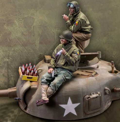 

1/35 Resin Kits US Tank Soldier With Coke and Turret (as shown)