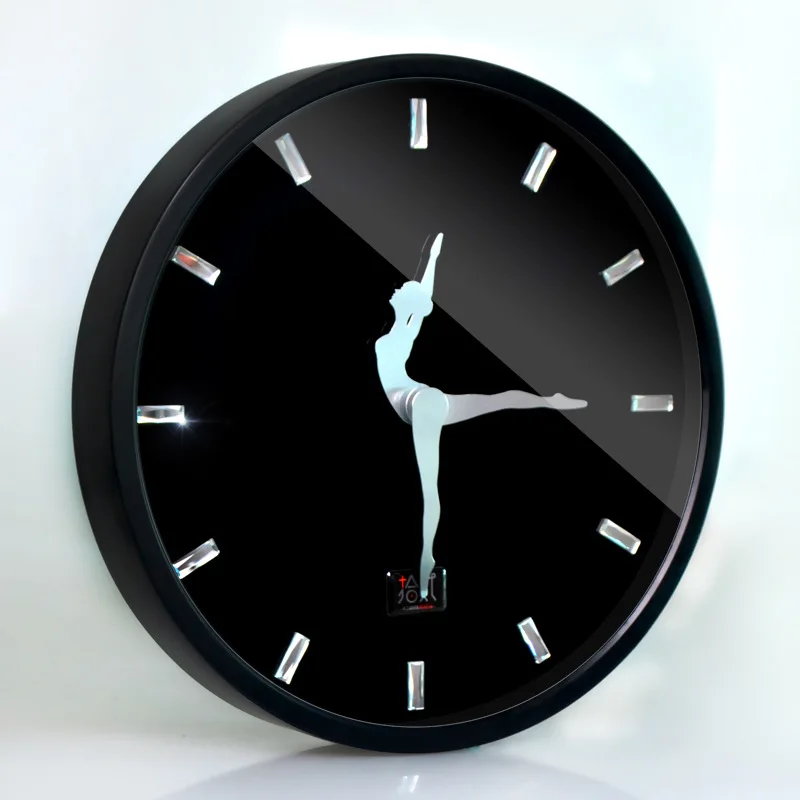 

Modern Design Decorative Dance Ballet Wall Clock Girls Room Clocks Nordic Brief Metal Frame Wall Watch Home Decor Silent WZH633