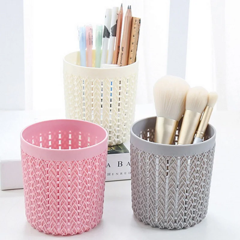 

HIFUAR Plastic Hollow Rattan Simple Pen Holder Pencil Container Desktop Organizer Round Stationery Storage Box Office Supplies