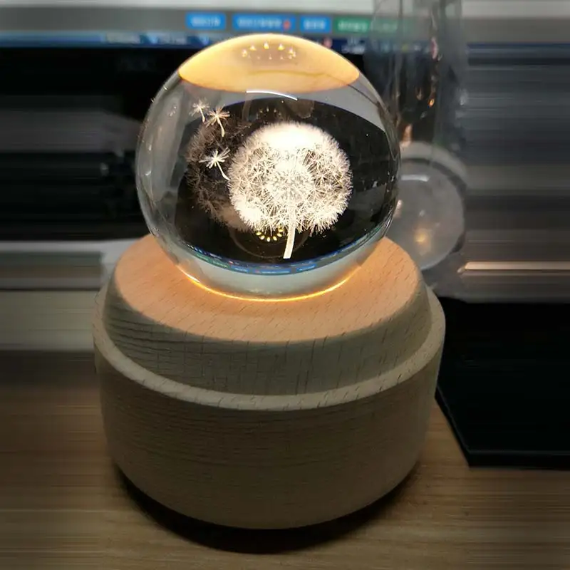 Хрустальный шар деревянная светящаяся музыкальная шкатулка поворотный инновационный подарок на день рождения ручной механизм музыкальной коробки Рождественский подарок