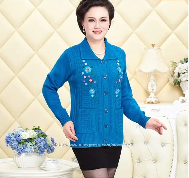 

2019 Autumn Winter Women Sweater Middle-Aged And Old Women Thick Cardigan Sweater Lapel Casual Long-Sleeved Mom Sweater Z3400