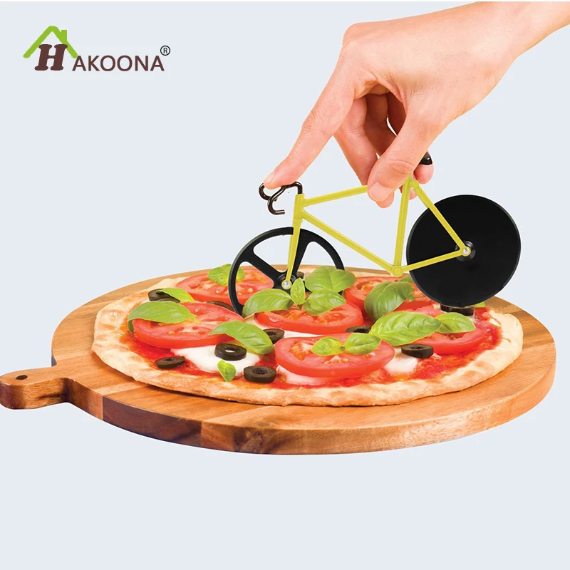 

HAKOONA Pizza Cutter Bumblebee Stainless Steel Pizza Cutter Diameter 6 CM knife For Cut Pizza Tools Kitchen Accessorie