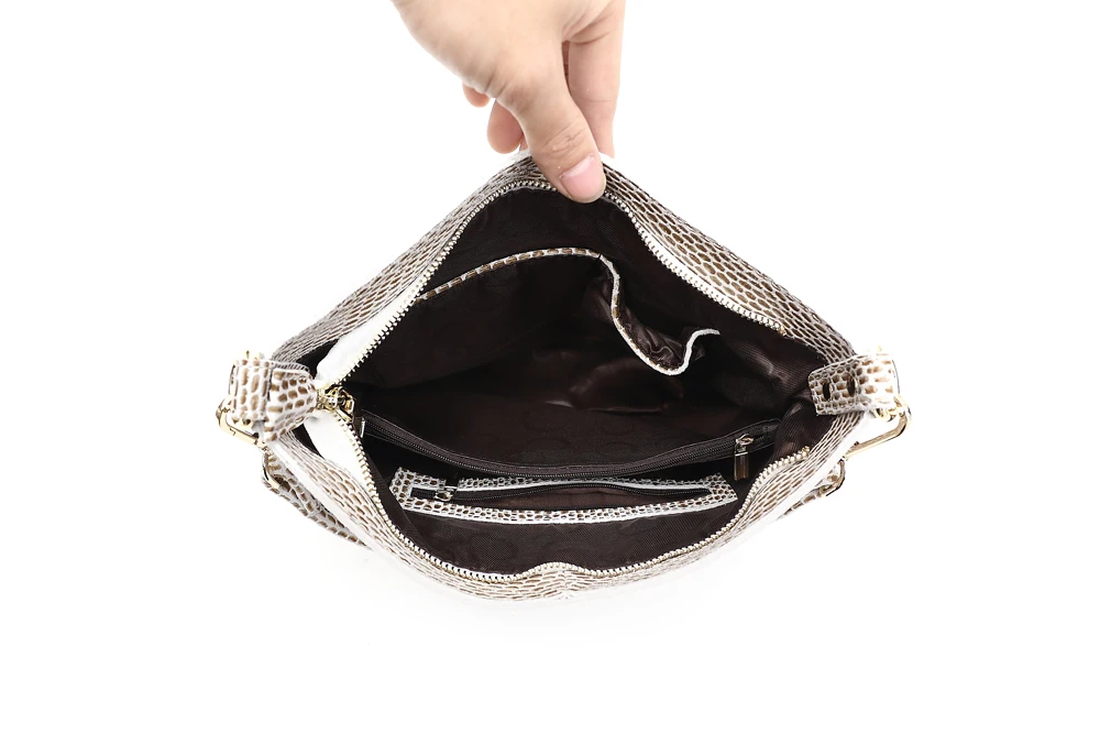 Arliwwi Brand Designer New Real Leather Shiny Snake Pattern Embossed Female Shoulder Bags High Quality Women Everyday Handbags