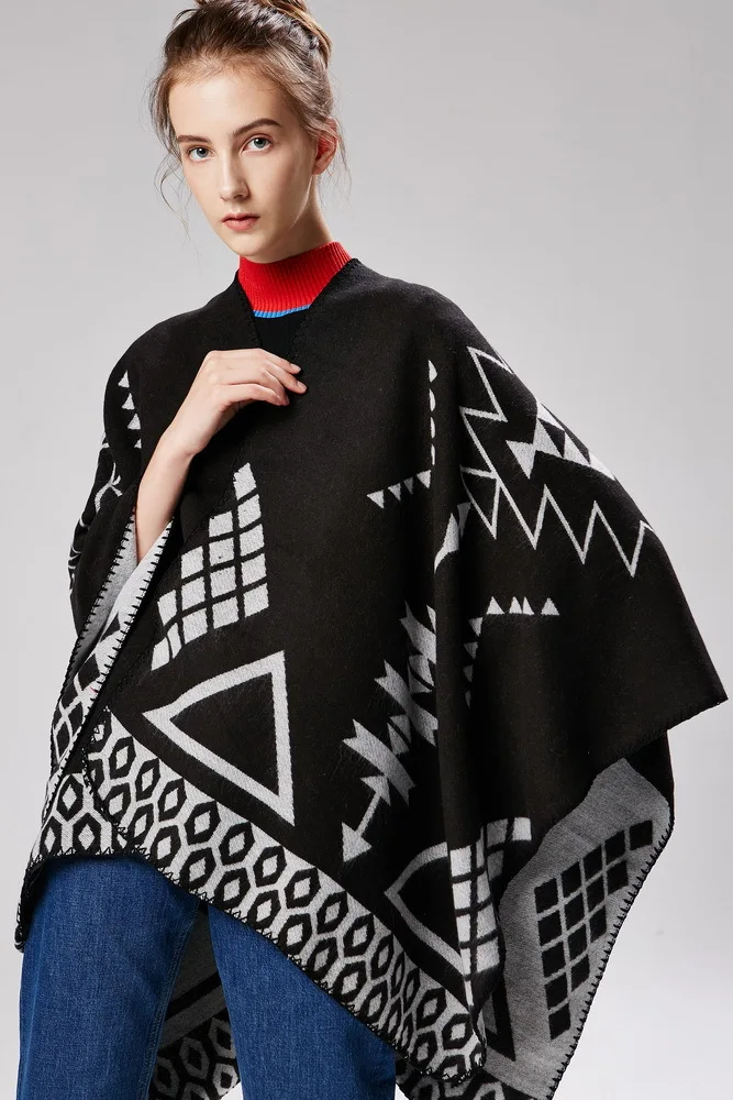 

Ladies'Geometric Design Opening and Lengthening Shawl Imitating Cashmere Street Fashion Cloak in Europe and America