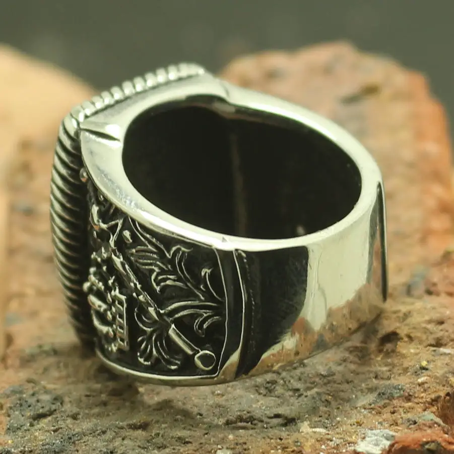 Mens Boys Punk Gothic Lion King Crown Sword Knight Vintage Ring