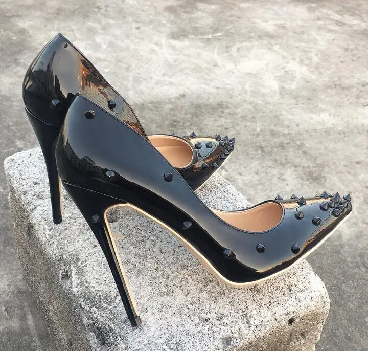 

Carpaton 2018 Spring Autumn Must Have New black patent leather pointed rivets shallow mouth thin high heel shoes work shoes