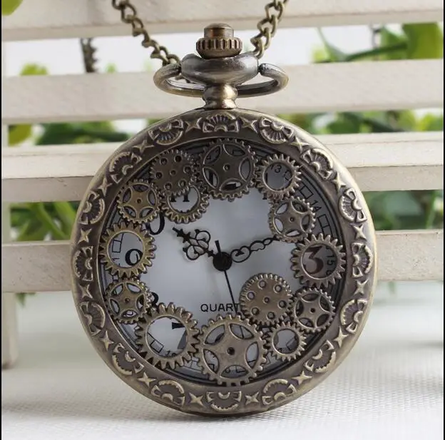 vintage-bronze-gear-hollow-out-classic-good-quality-steampunk-pendant-pocket-watches