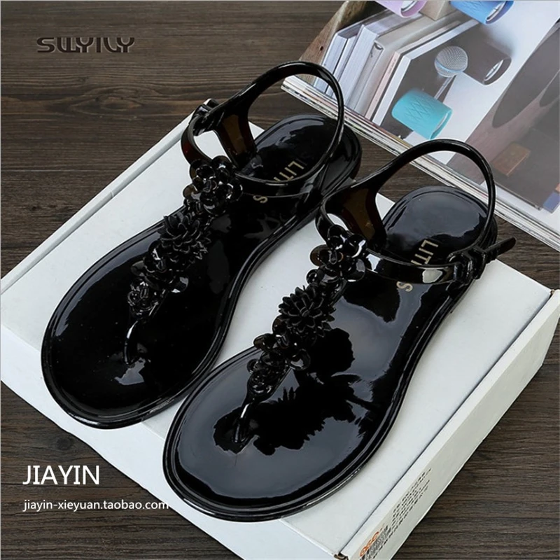 baratas SWYIVY Sapatos de Geléia Mulher T Sandálias de Correia Plana 2018 Flor sólida Feminino Sandálias de Praia Sapatos Casuais Senhora Flip Flop Plastick 40
