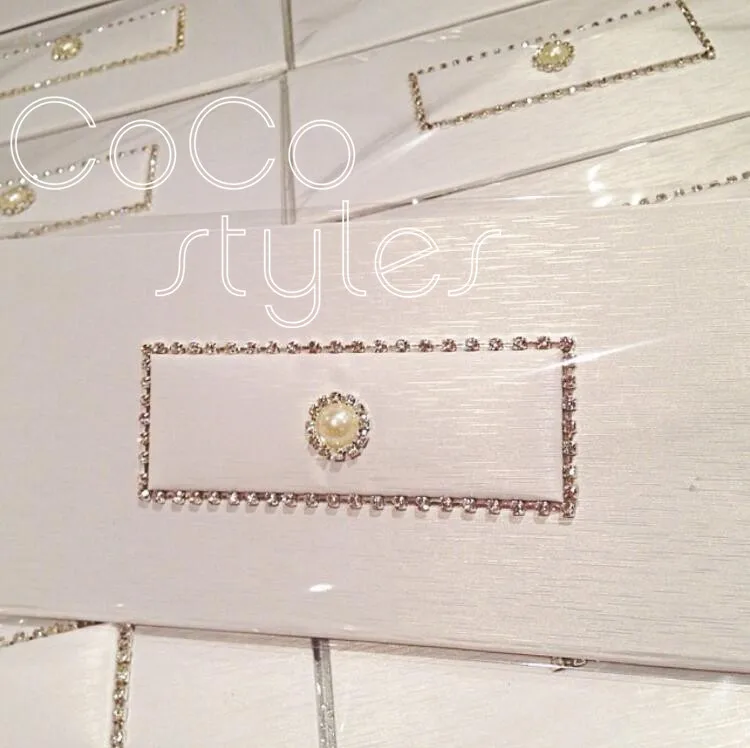  Cocostyles custom elegant rectangle velvet invitation card with pearl brooch for royal wedding part - 32864921090